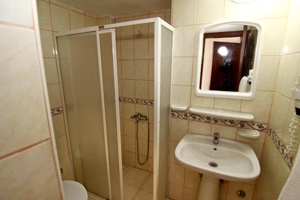 Kleopatra Bebek Hotel อลันยา ภายนอก รูปภาพ