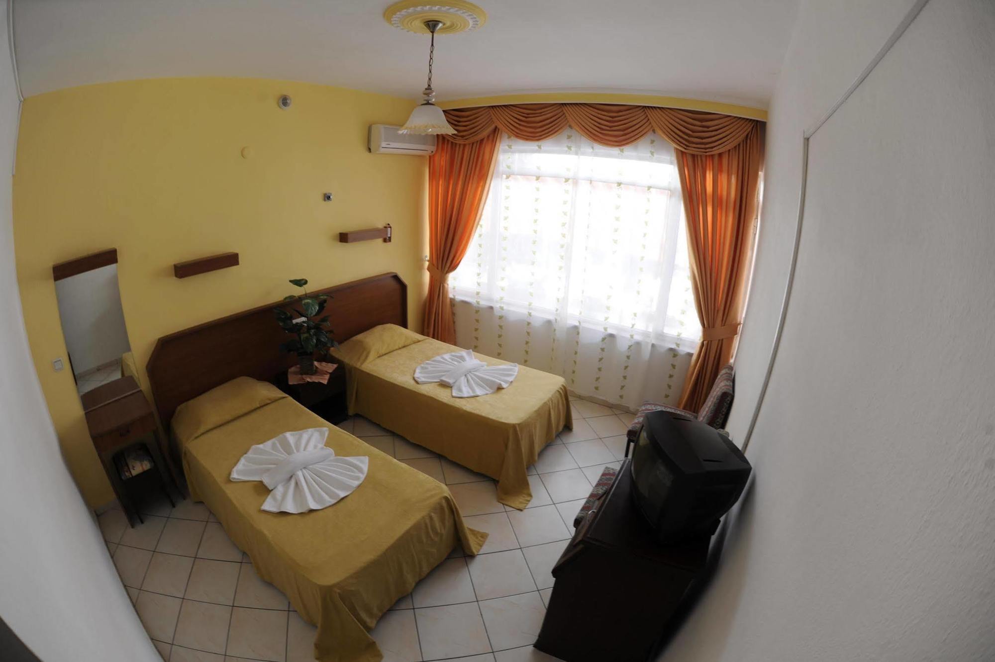 Kleopatra Bebek Hotel อลันยา ภายนอก รูปภาพ