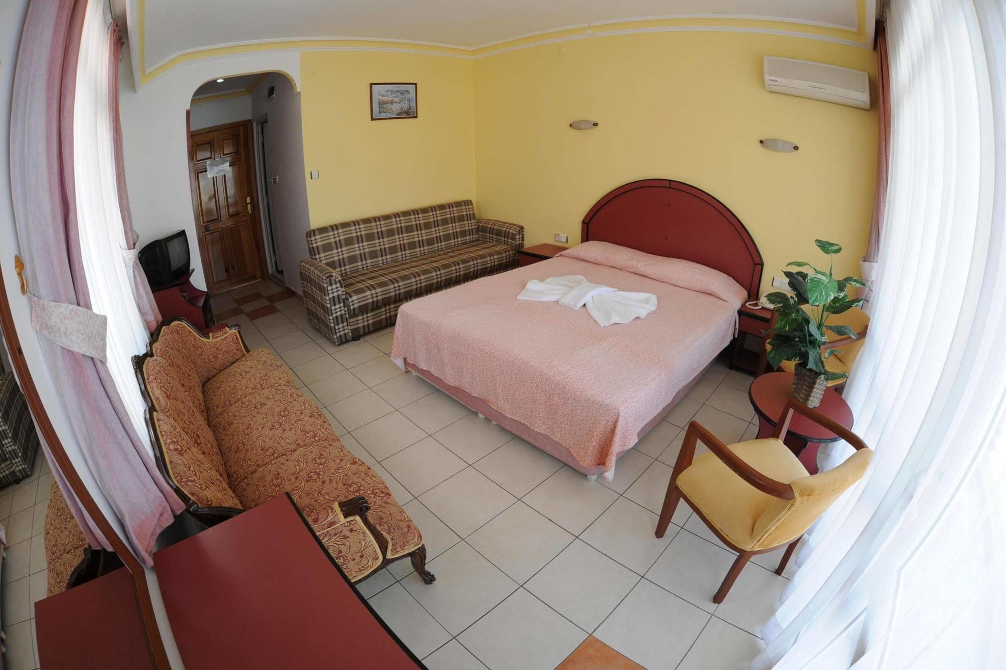Kleopatra Bebek Hotel อลันยา ภายนอก รูปภาพ